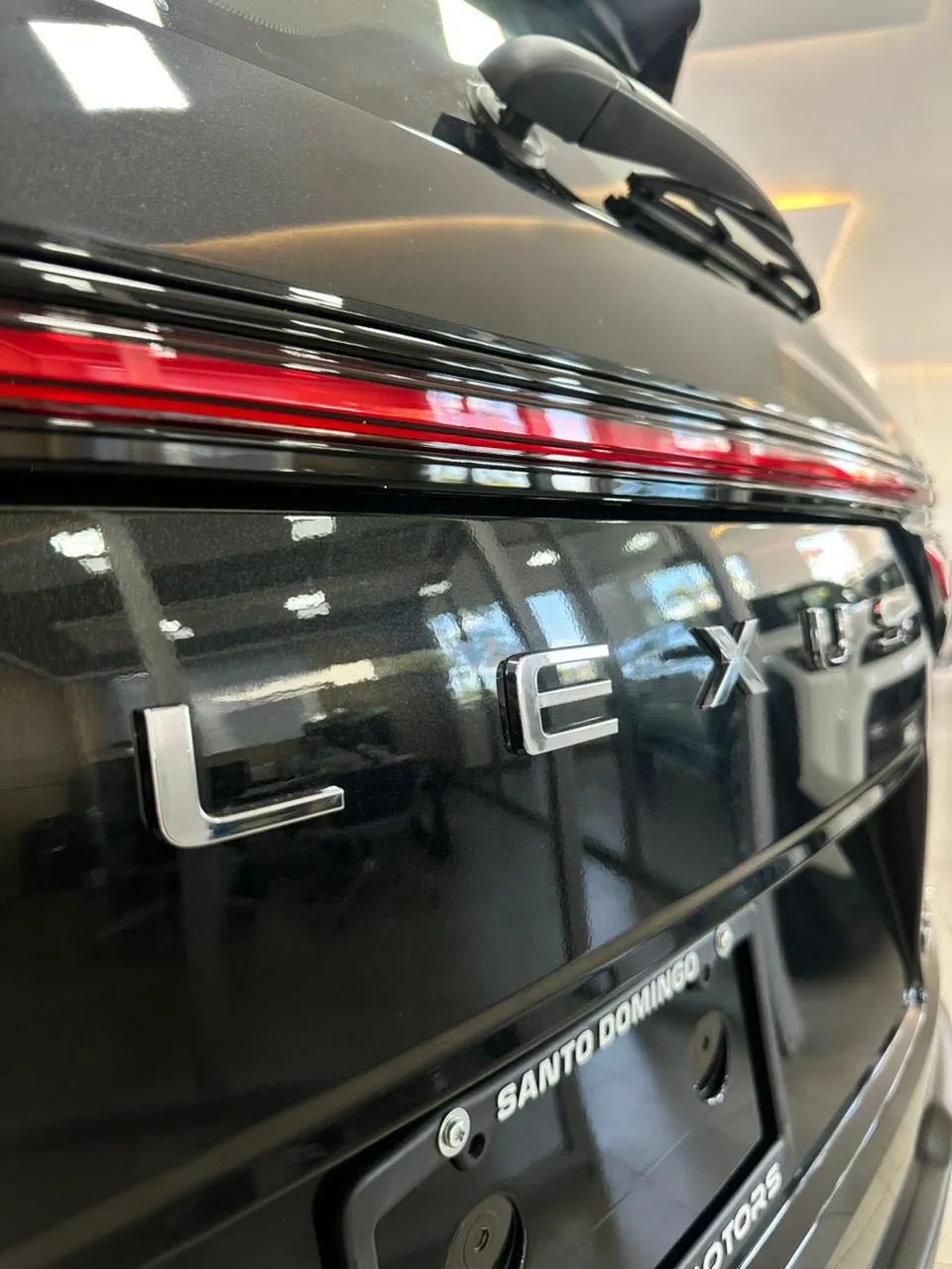 2027 Lexus LX — foto 4