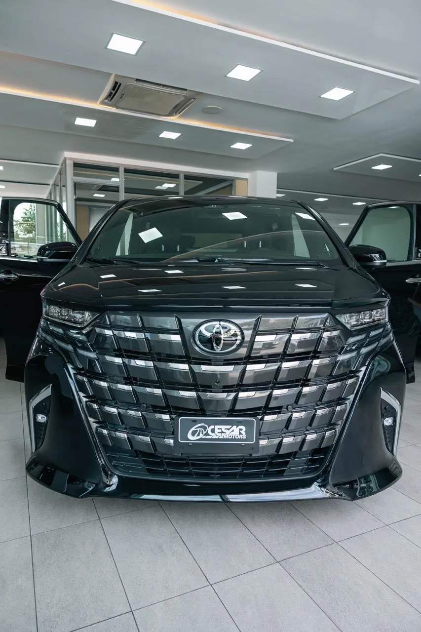 2026 Toyota Alphard Limited Hybrid