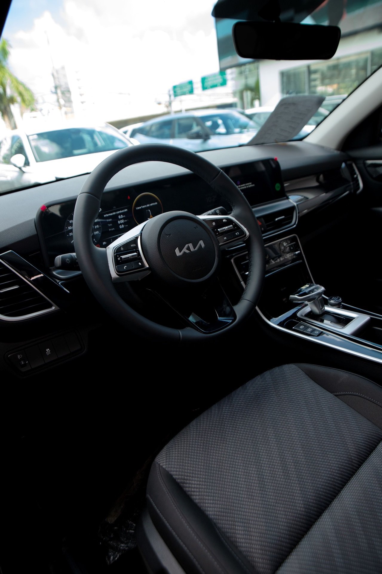 2027 Kia Seltos — foto 11