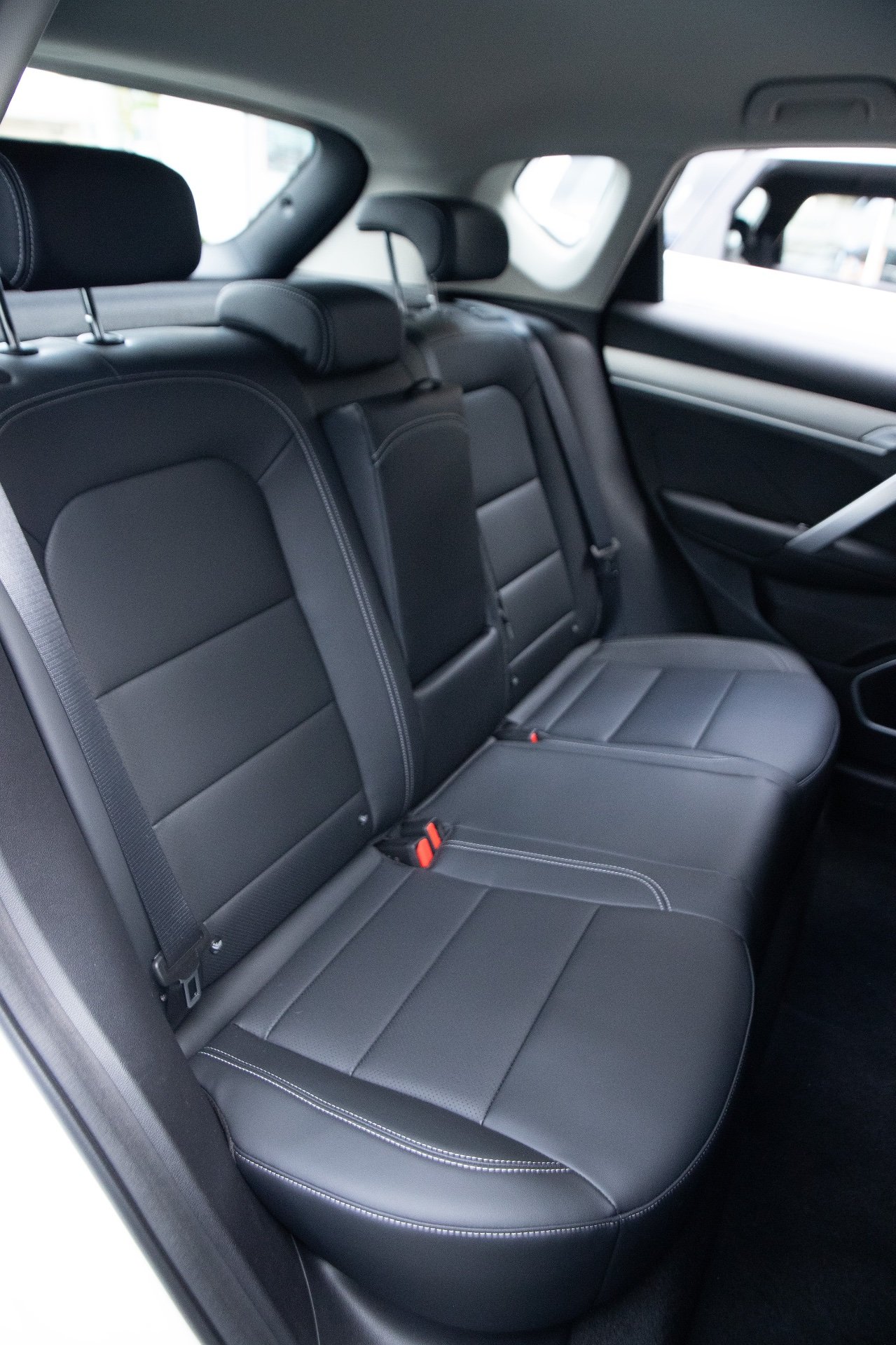 2026 Geely Coolray — foto 12