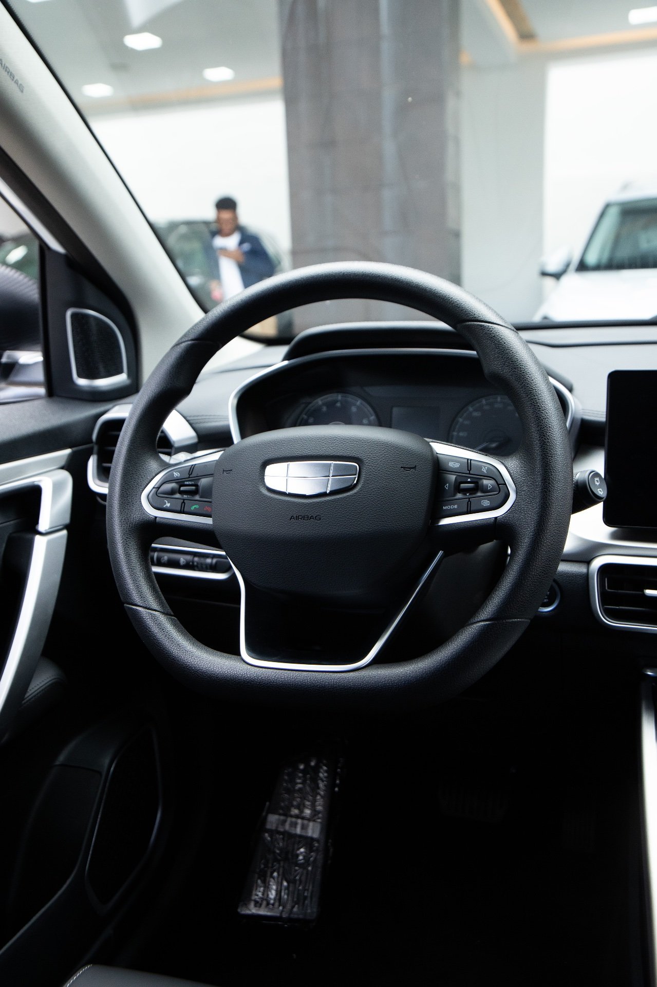 2026 Geely Coolray — foto 16