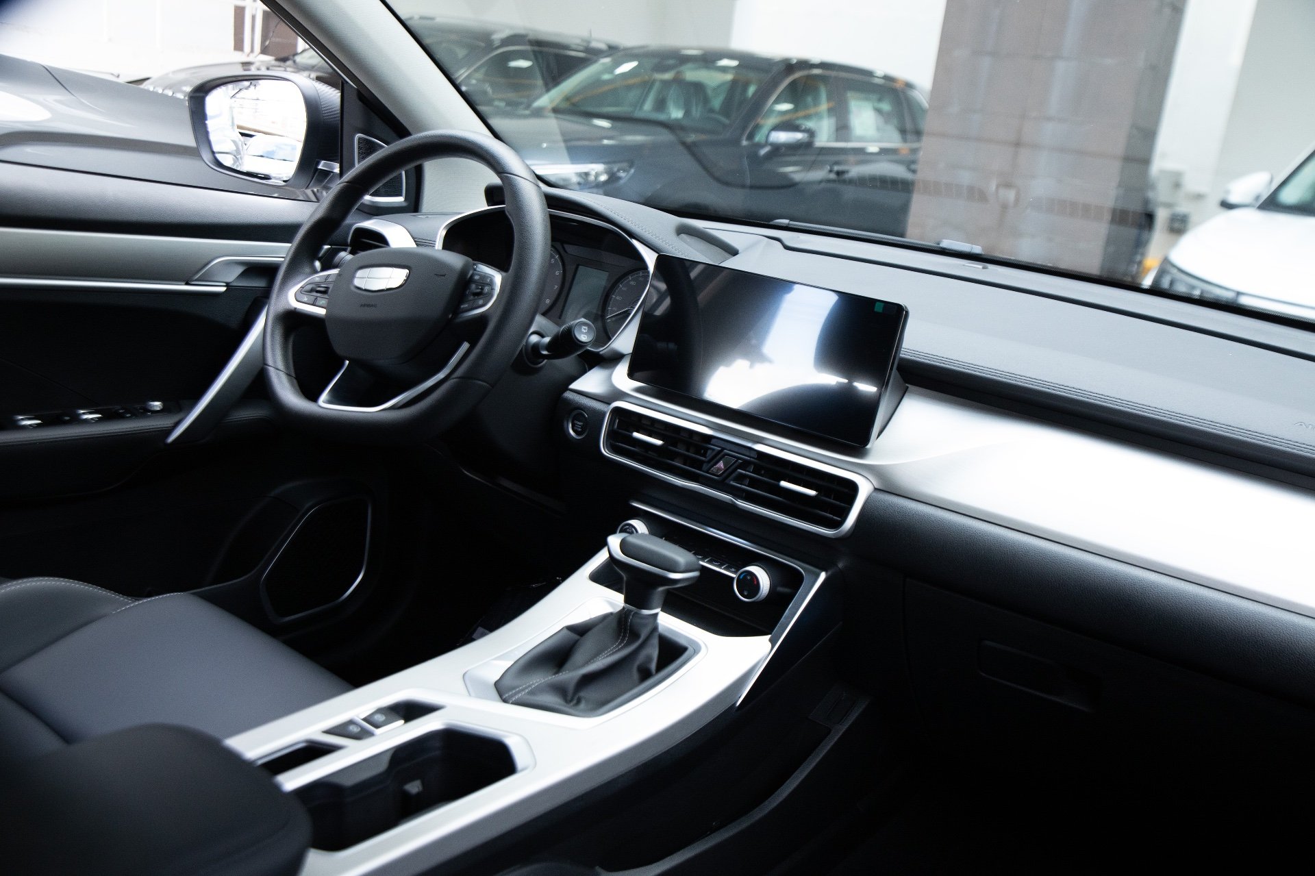 2026 Geely Coolray — foto 10