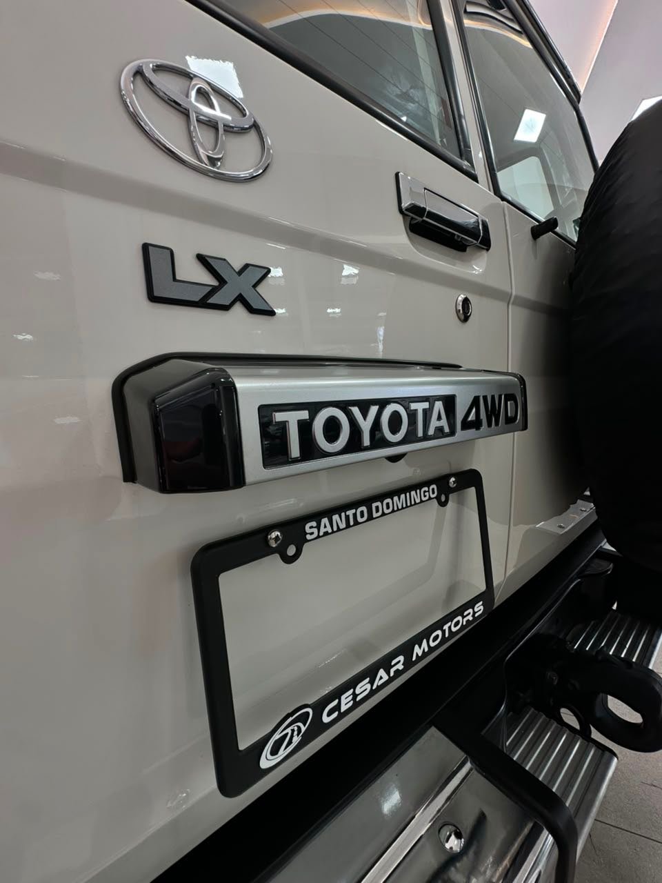 2027 Toyota Land Cruiser — foto 23