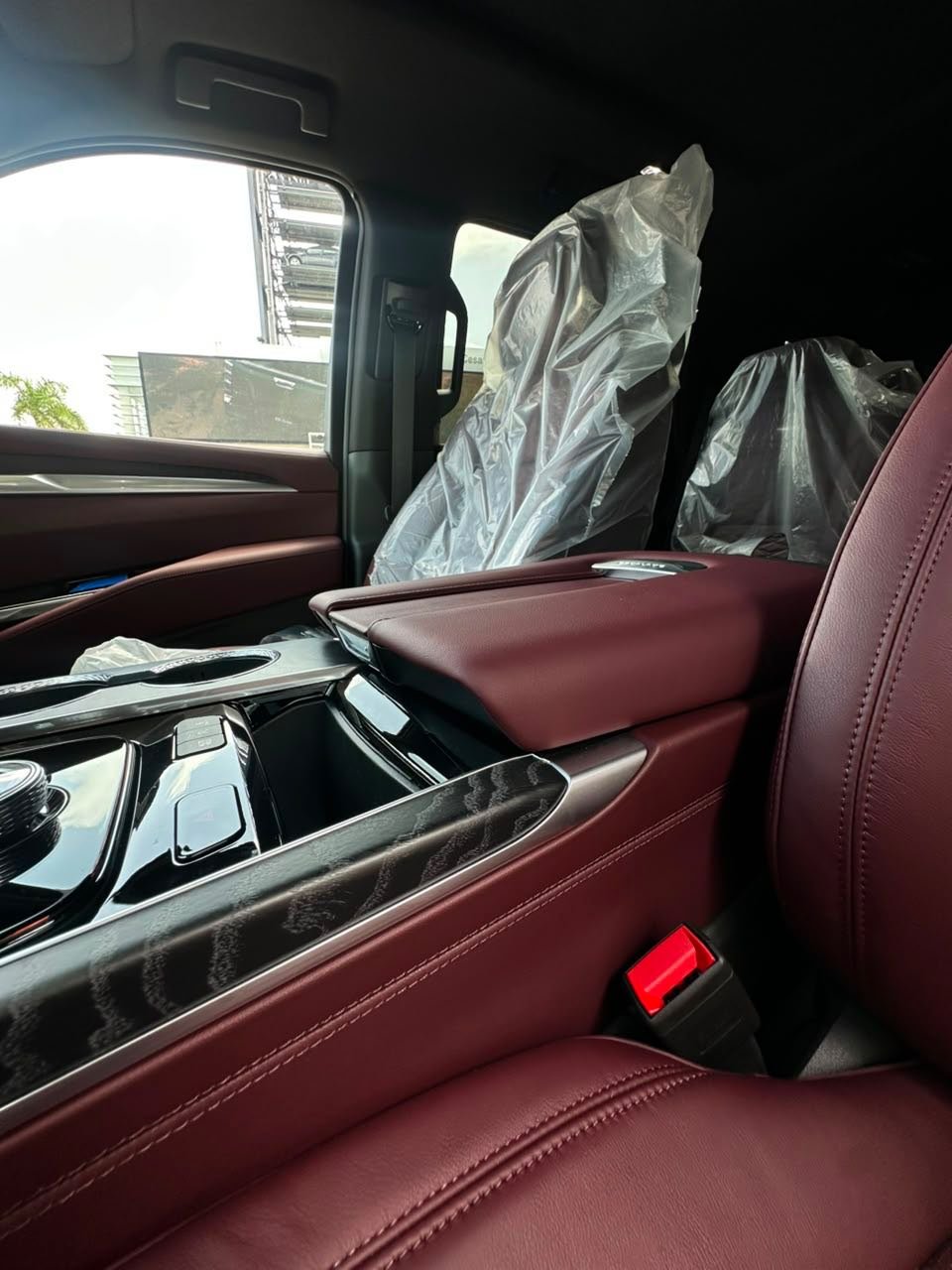 2026 Cadillac Escalade — foto 9