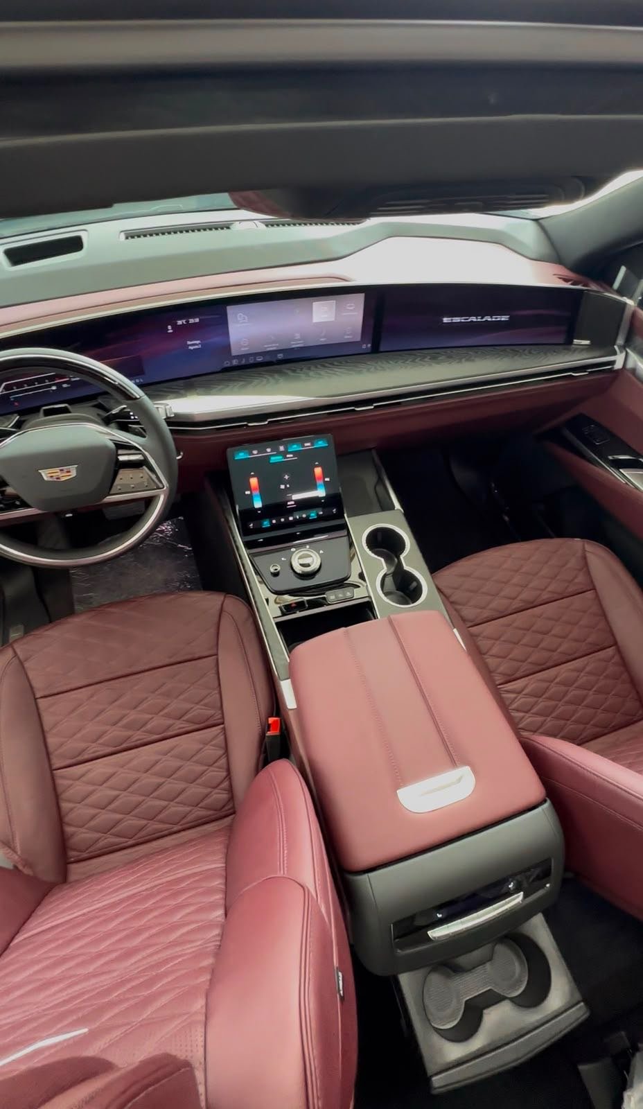 2026 Cadillac Escalade — foto 11