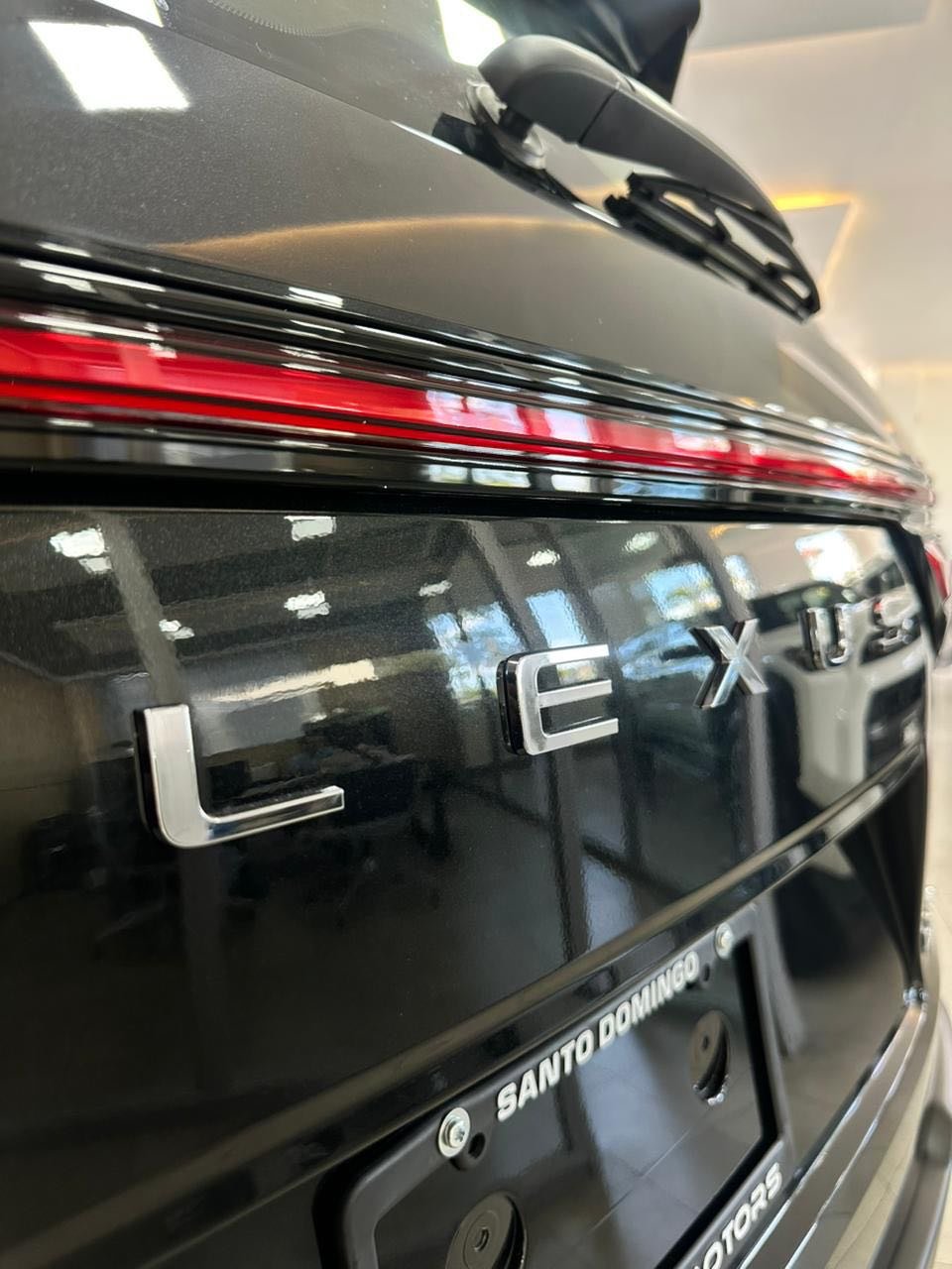 2027 Lexus LX — foto 4