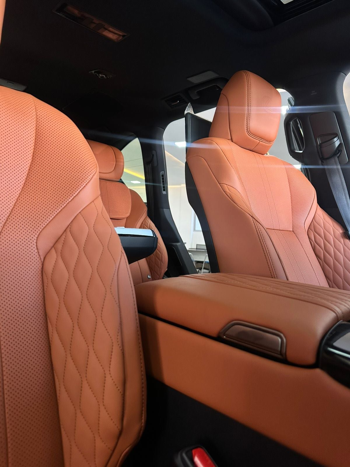 2027 Lexus LX — foto 12