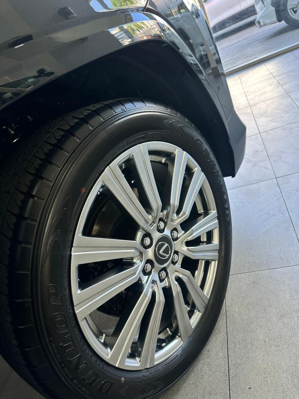 2027 Lexus LX — foto 24