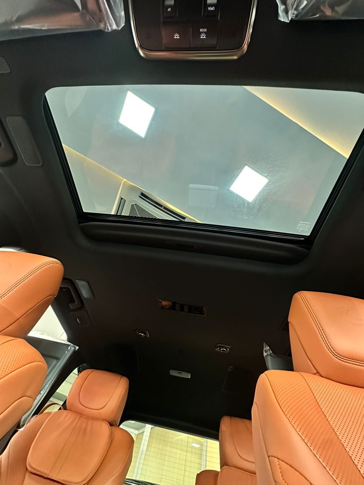 2027 Lexus LX — foto 20