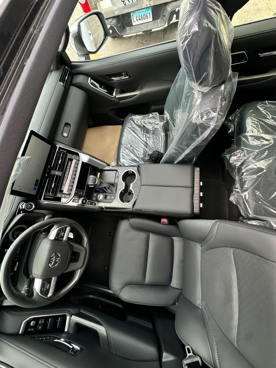 2027 Toyota Land Cruiser — foto 9