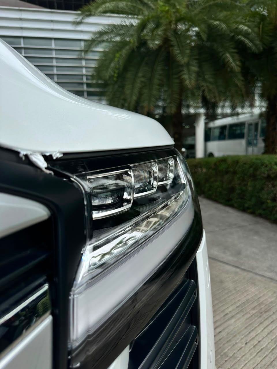 2027 Toyota Land Cruiser — foto 5