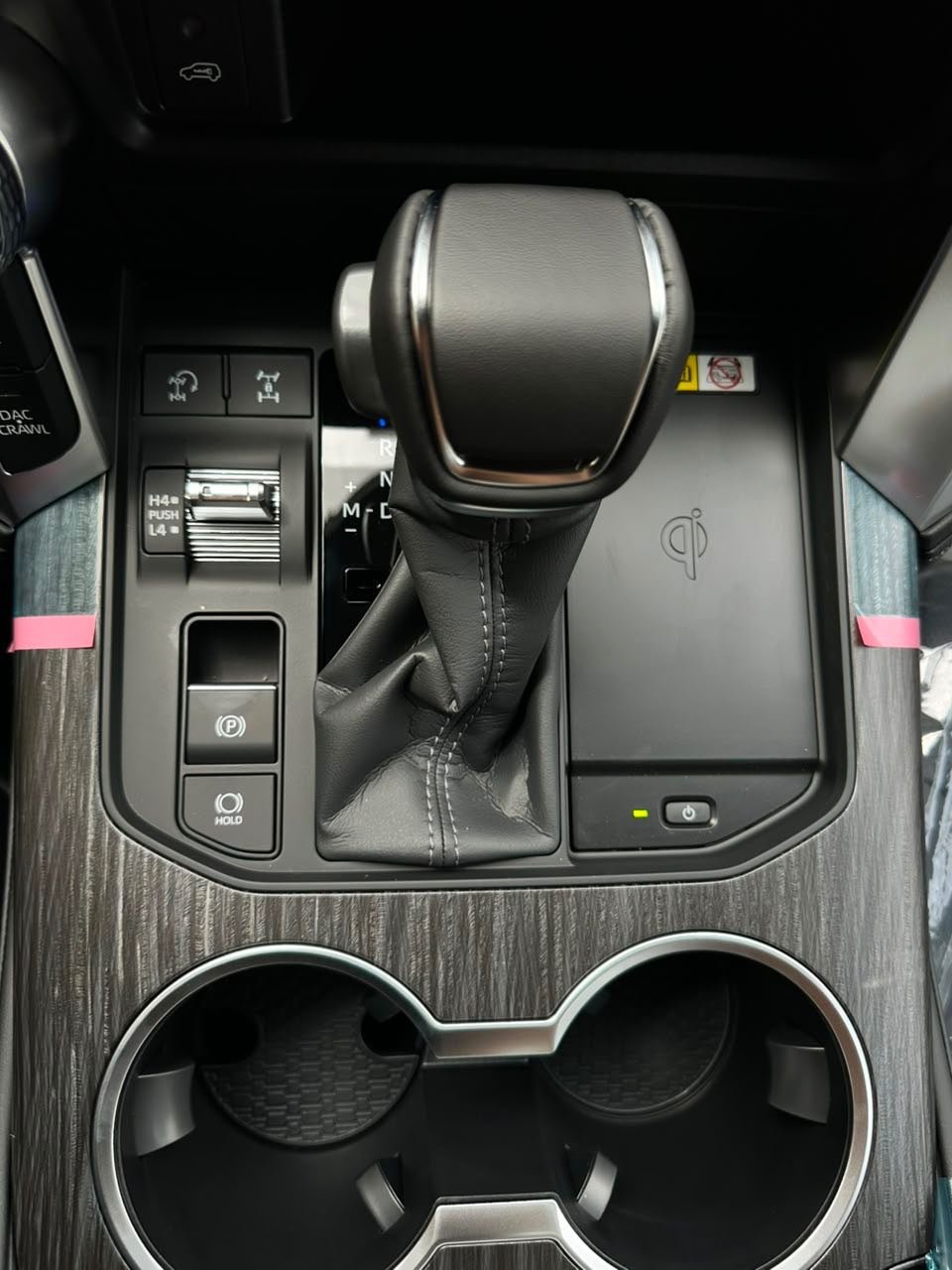2027 Toyota Land Cruiser — foto 13