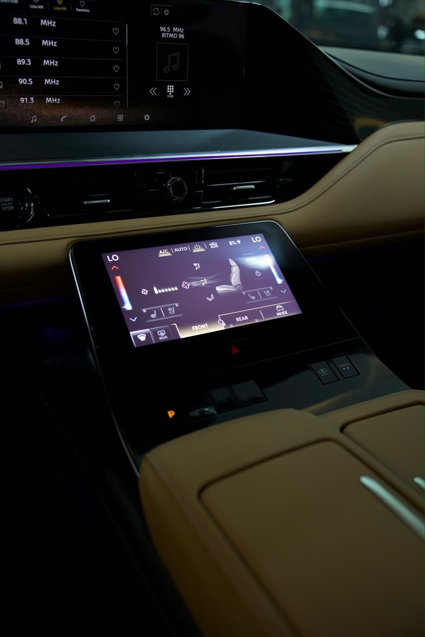 2026 Infiniti QX80 — foto 8