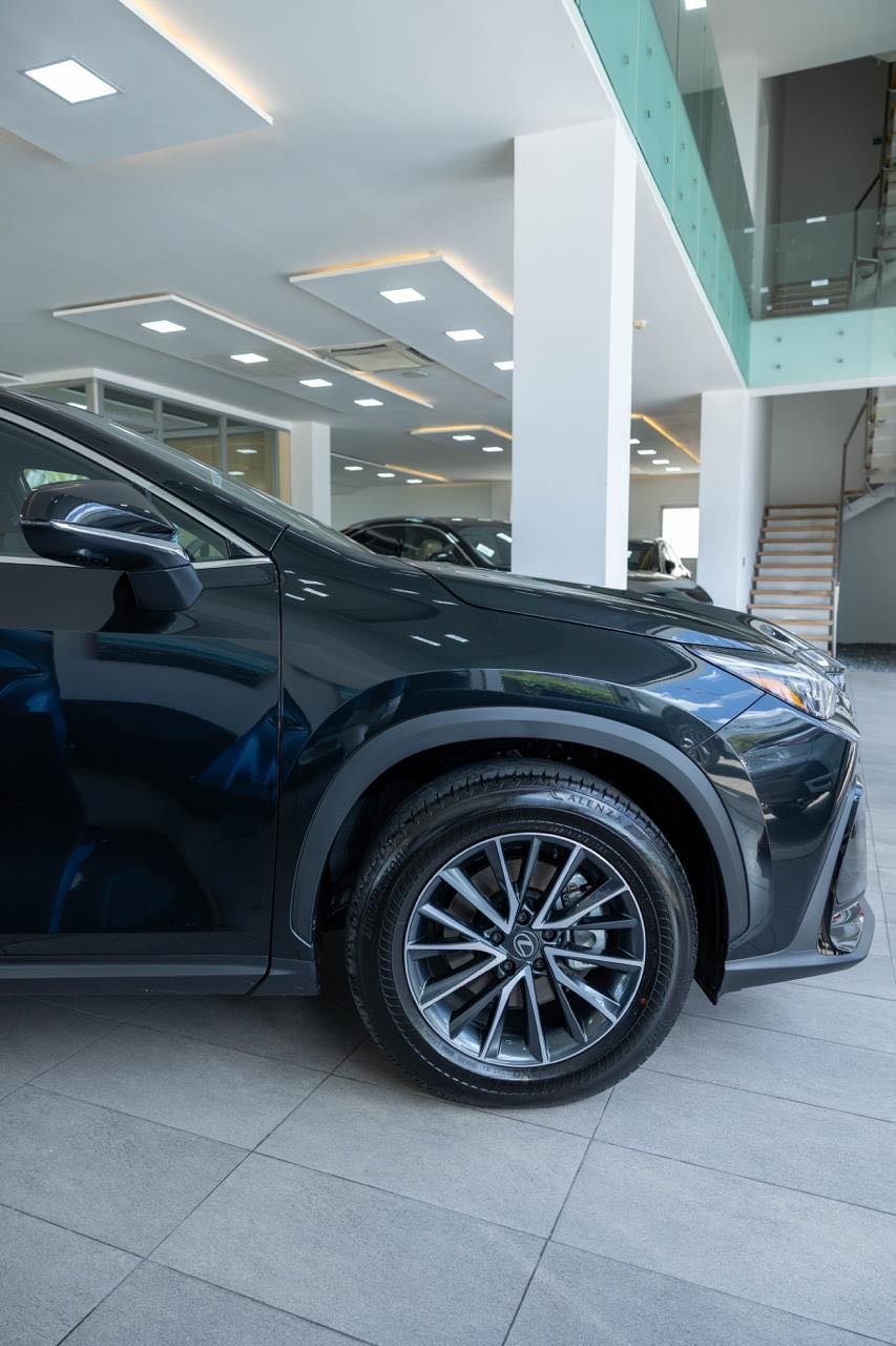 2027 Lexus RX — foto 25