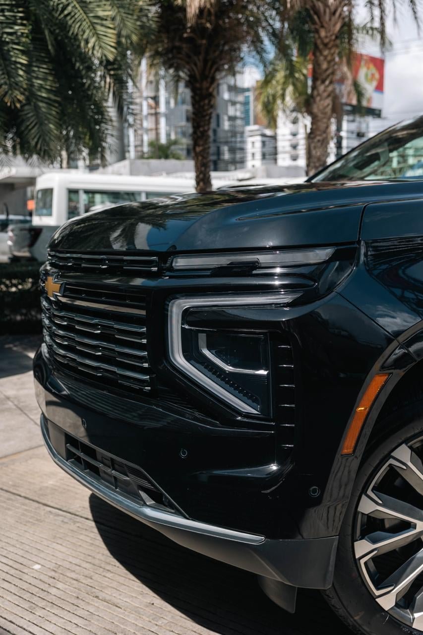 2026 Chevrolet Tahoe — foto 2