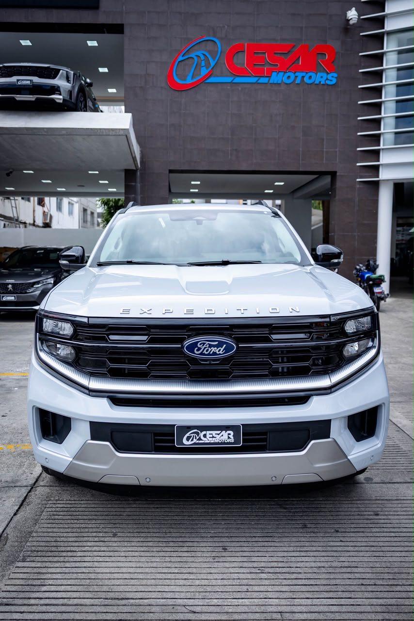 2026 Ford Expedition Platinum