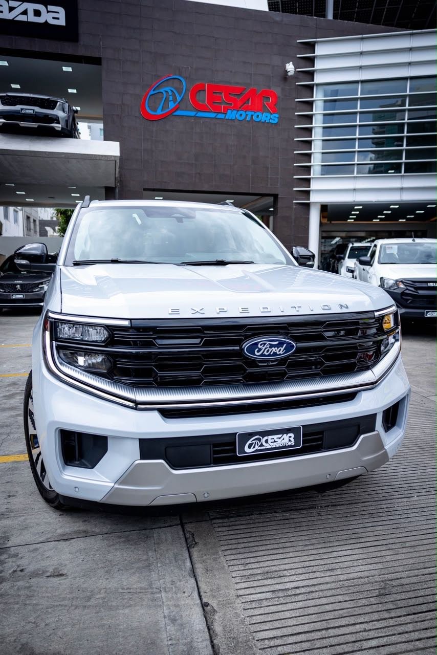 2026 Ford Expedition — foto 3