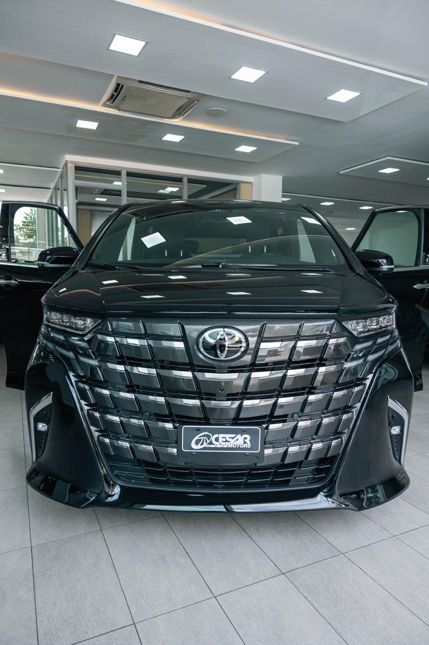 2026 Toyota Alphard Limited Hybrid