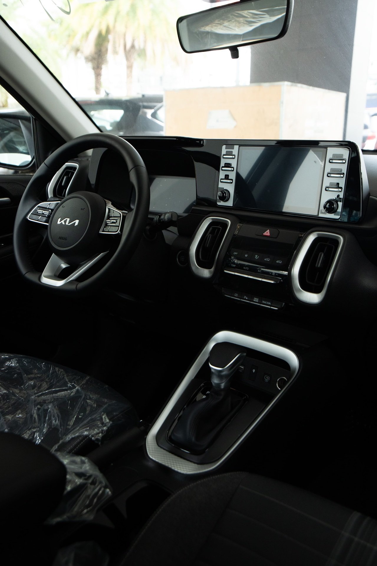 2027 Kia Sonet — foto 14