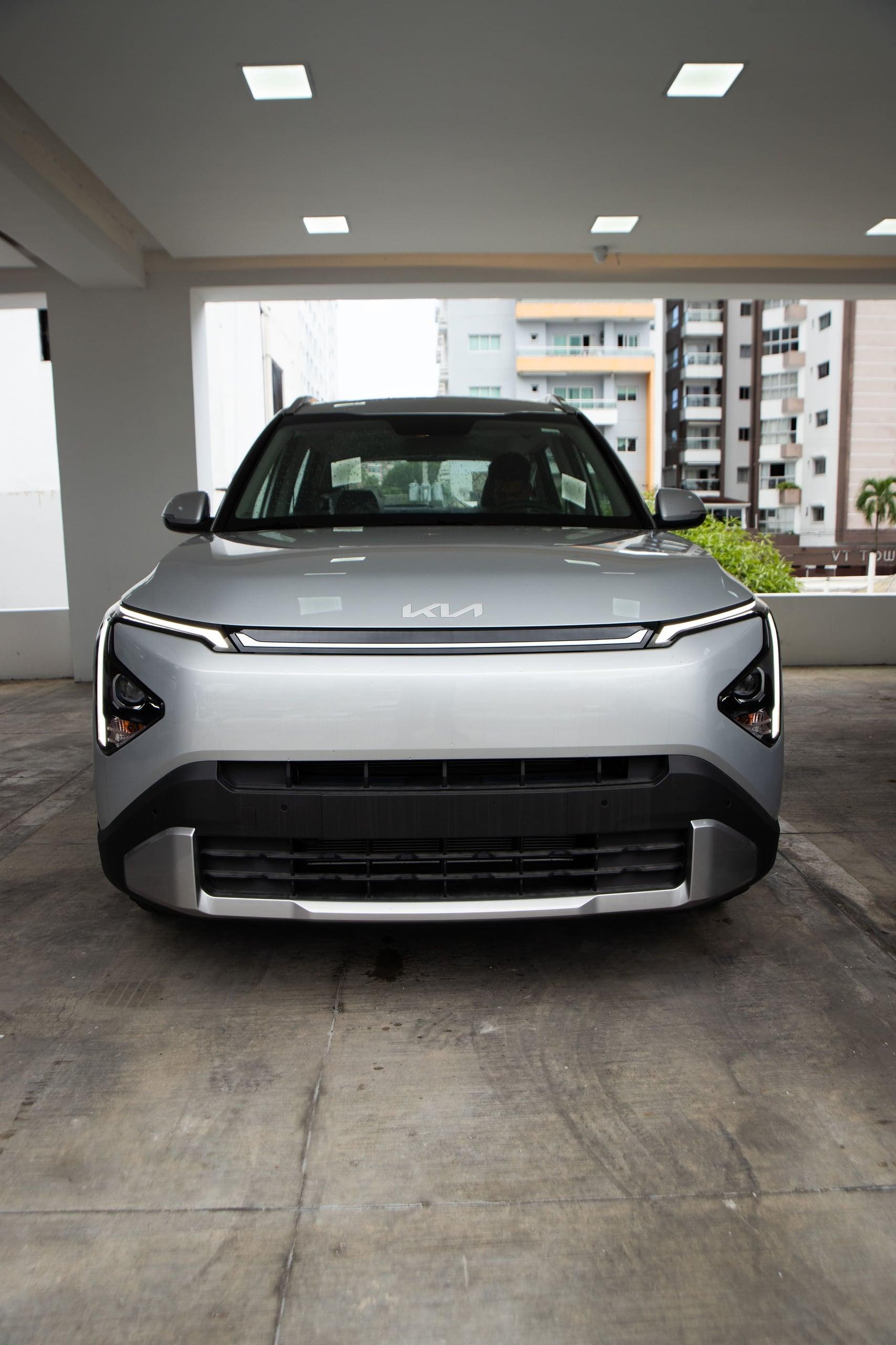 2027 Kia Carens