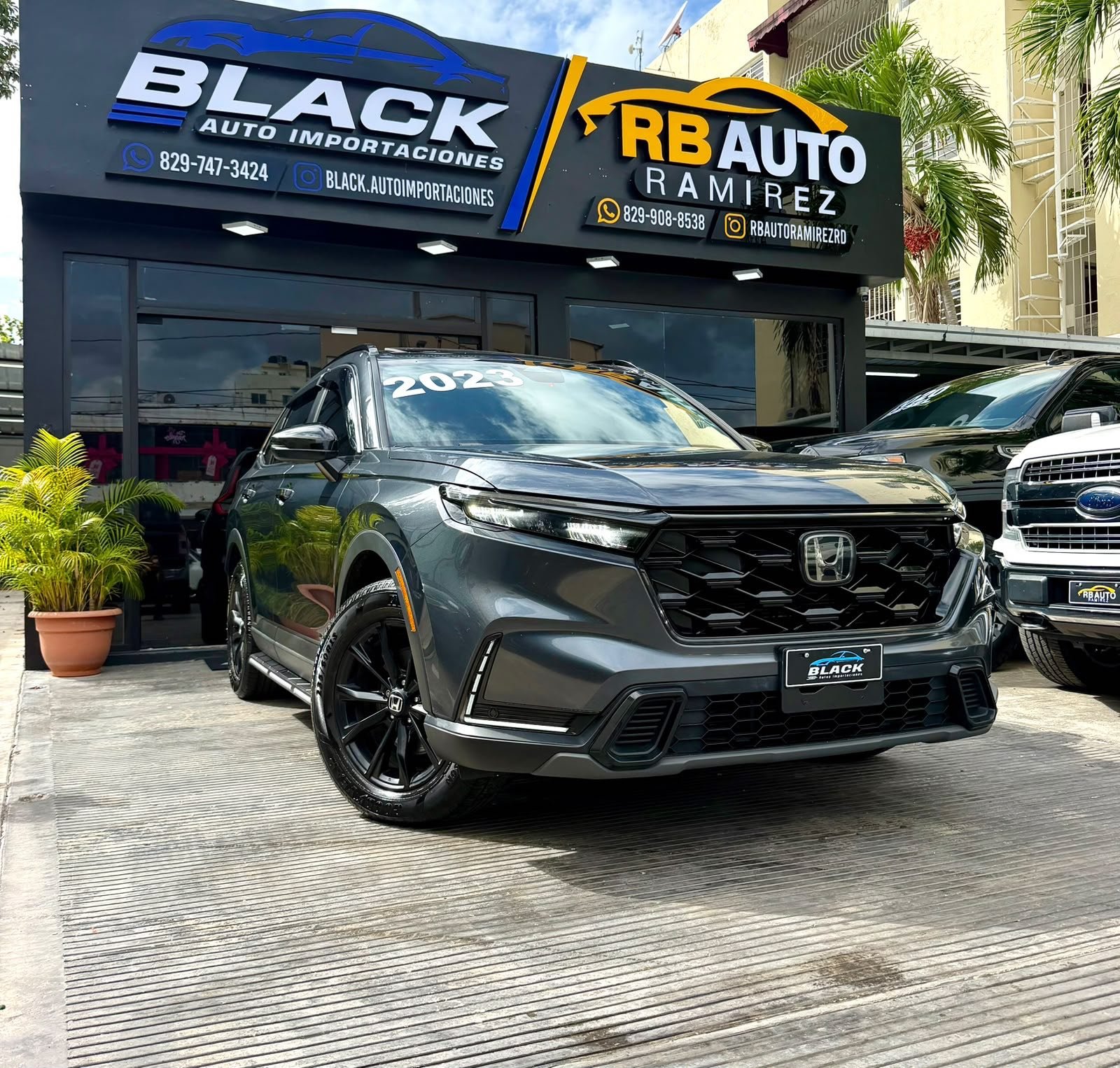 2023 Honda CR-V — foto 1
