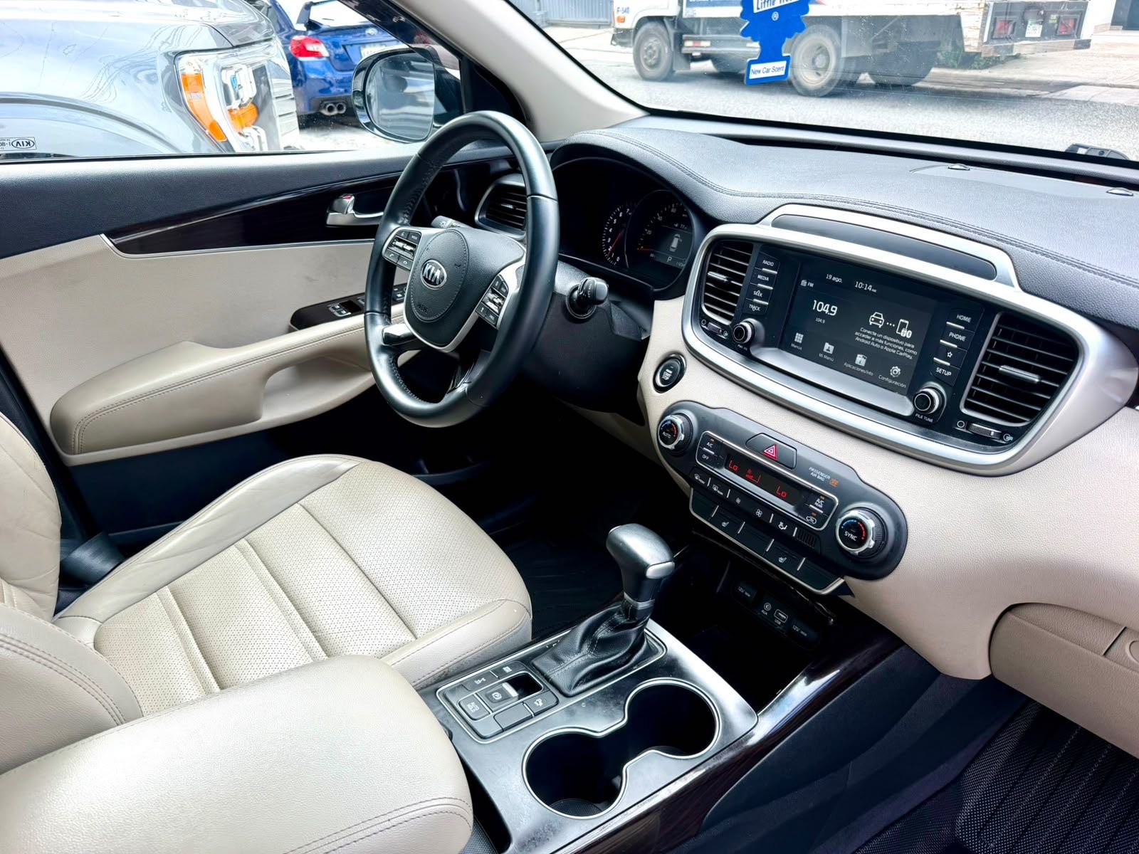 2020 Kia Sorento — foto 8