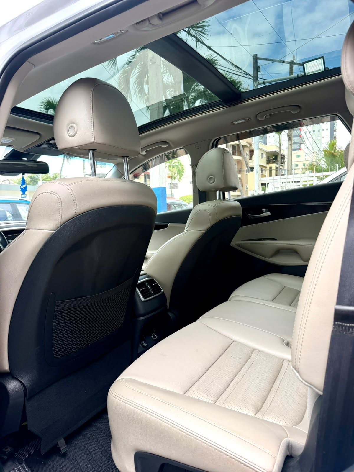 2020 Kia Sorento — foto 10
