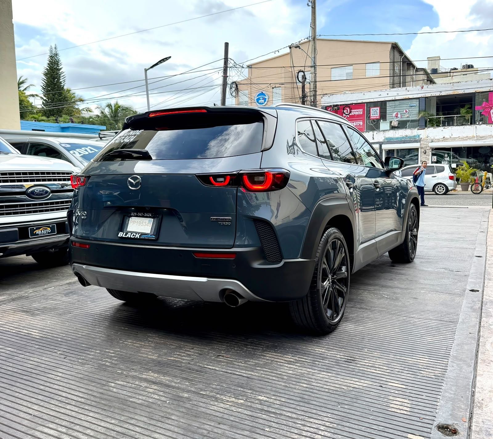 2023 Mazda CX-50 — foto 2